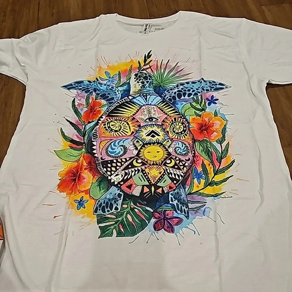 Floral turtle tshirt - Picture 2 of 2